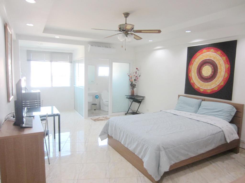 Dao Studio Apartments Patong Rum bild